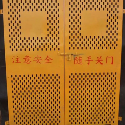 SK14型施工电梯防护门